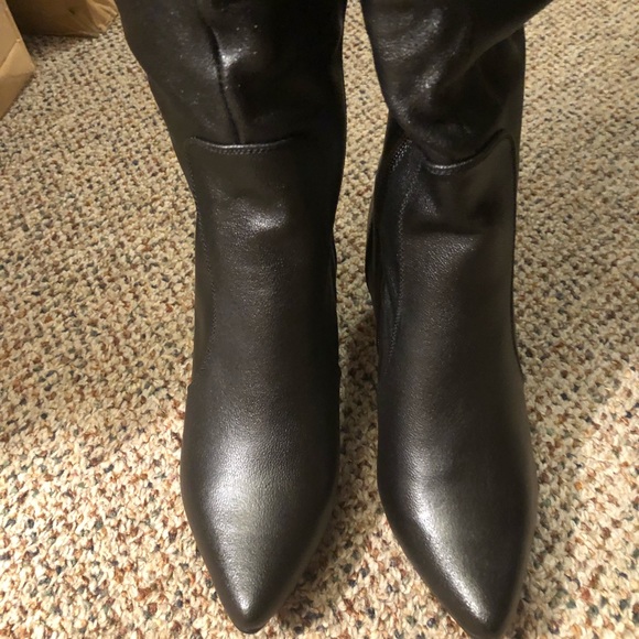 Mark. By Avon tall order boots all black with gold accent on the back sz 7 - Picture 6 of 8